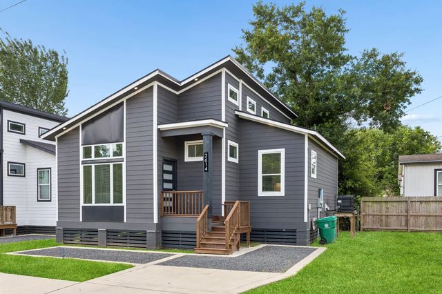 2614 Noble Street, Houston, TX 77026