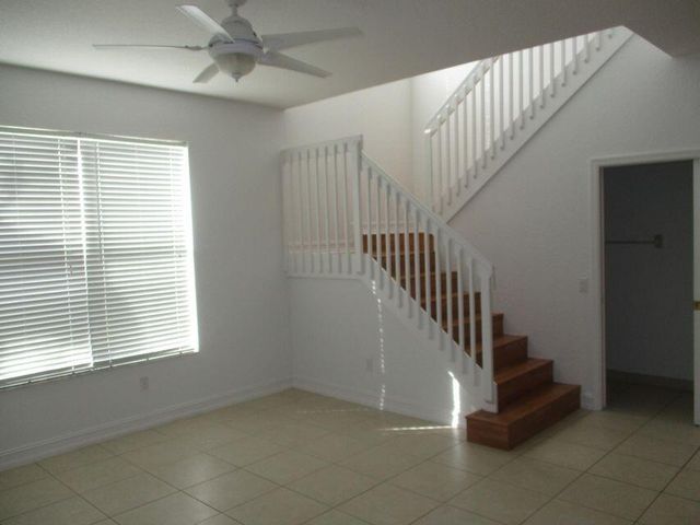 8887 Chestnut Ridge Way, Boynton Beach, FL 33473