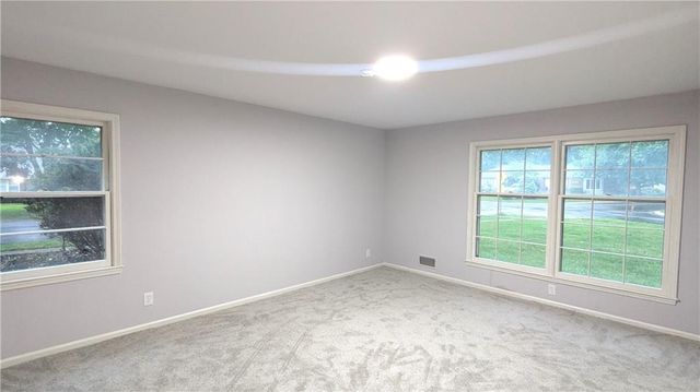 4444 E 107th Terrace, Kansas City, MO 64137