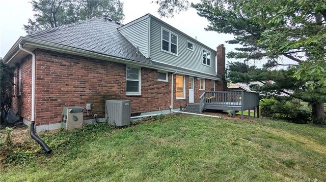 4444 E 107th Terrace, Kansas City, MO 64137