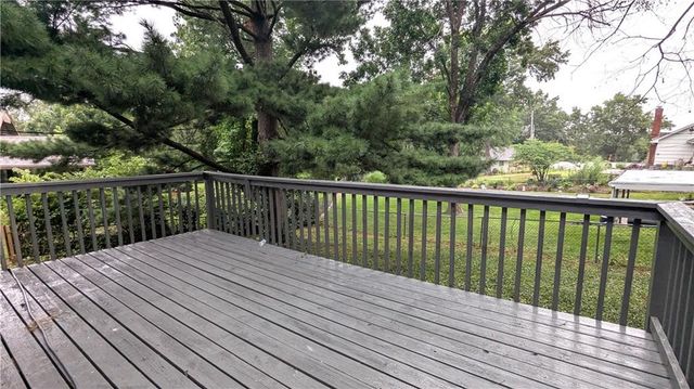 4444 E 107th Terrace, Kansas City, MO 64137