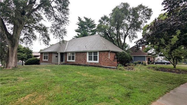 4444 E 107th Terrace, Kansas City, MO 64137