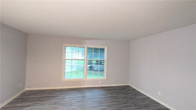 4444 E 107th Terrace, Kansas City, MO 64137