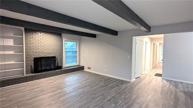 4444 E 107th Terrace, Kansas City, MO 64137