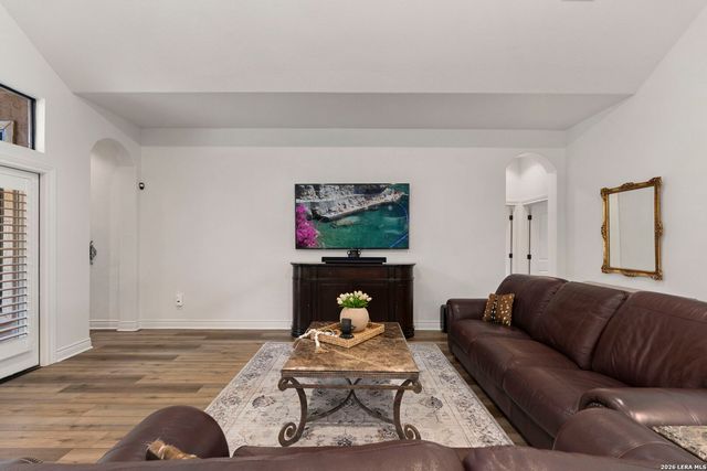 31039 Keeneland Dr, Boerne, TX 78015