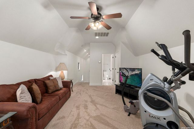 31039 Keeneland Dr, Boerne, TX 78015
