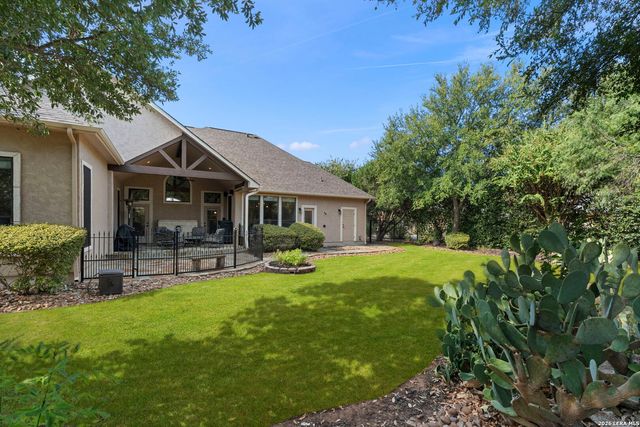 31039 Keeneland Dr, Boerne, TX 78015