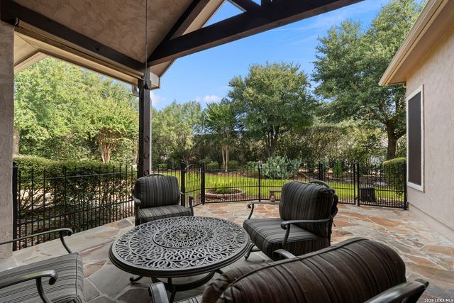 31039 Keeneland Dr, Boerne, TX 78015