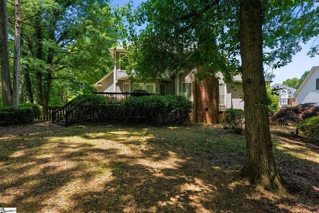 2 Meadow Springs Lane, Greer, SC 29650