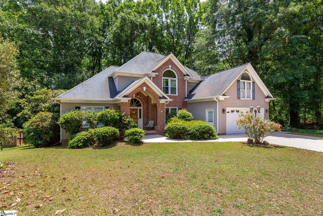 2 Meadow Springs Lane, Greer, SC 29650