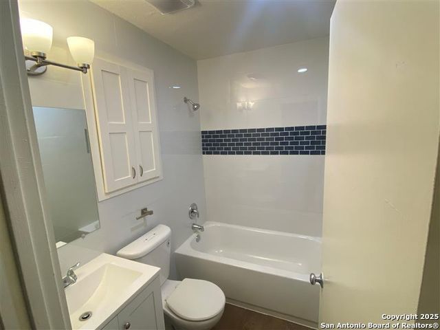 5523 LITTLE CREEK ST, San Antonio, TX 78242