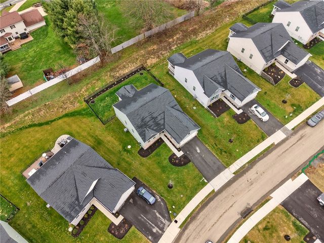 105 Horseshoe Loop, South Franklin, PA 15301