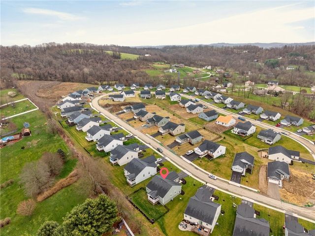 105 Horseshoe Loop, South Franklin, PA 15301