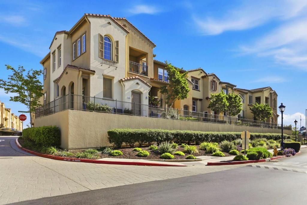 857 Luz Del Sol Loop, Milpitas, CA 95035