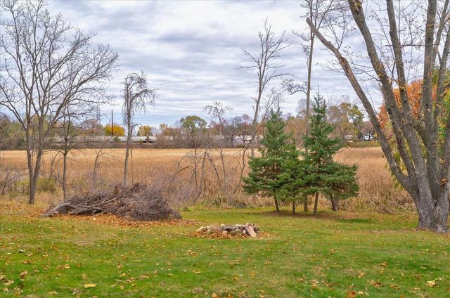 947 W Wisconsin Street, Portage, WI 53901