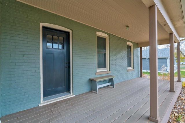 947 W Wisconsin Street, Portage, WI 53901