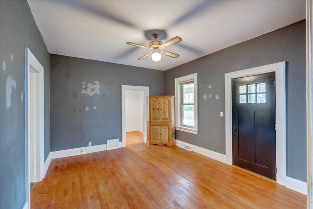 947 W Wisconsin Street, Portage, WI 53901