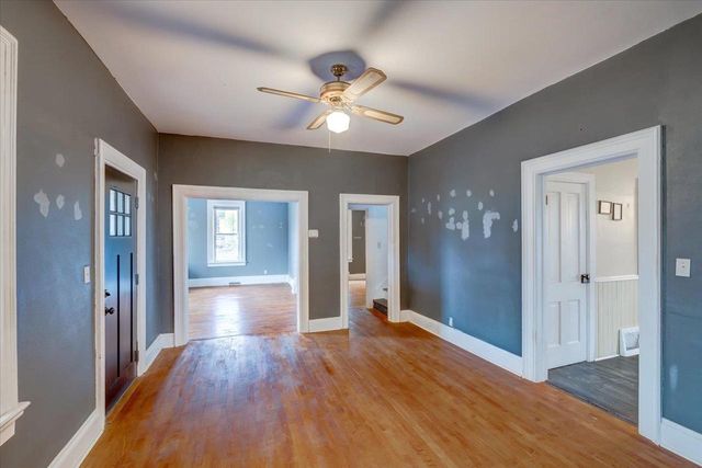 947 W Wisconsin Street, Portage, WI 53901