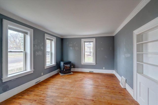 947 W Wisconsin Street, Portage, WI 53901