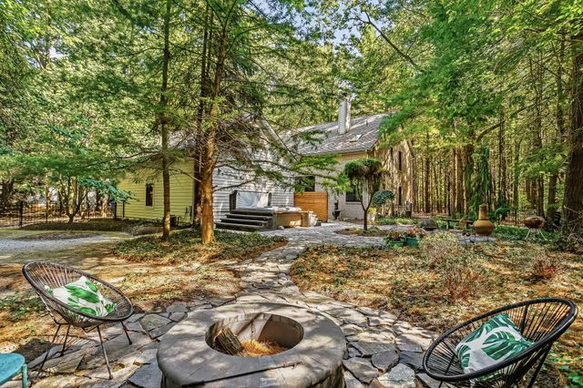 6195 Bayou Trail, Saugatuck Twp, MI 49453