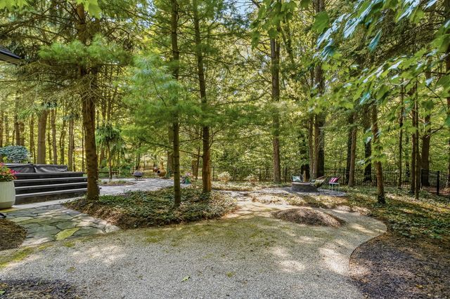 6195 Bayou Trail, Saugatuck Twp, MI 49453