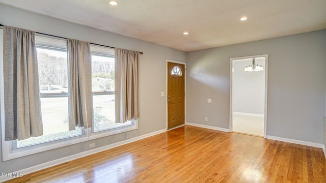 1841 Jackson Hollow Road, Kingsport, TN 37663