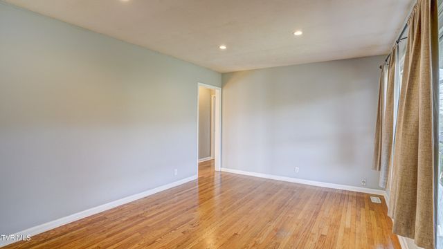 1841 Jackson Hollow Road, Kingsport, TN 37663