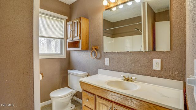 1841 Jackson Hollow Road, Kingsport, TN 37663