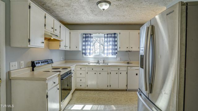 1841 Jackson Hollow Road, Kingsport, TN 37663