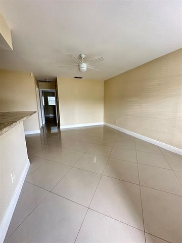 3001 NW 4th Terrace 152, Pompano Beach, FL 33064