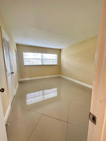 3001 NW 4th Terrace 152, Pompano Beach, FL 33064