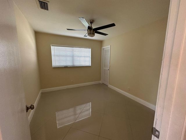 3001 NW 4th Terrace 152, Pompano Beach, FL 33064