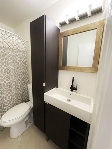 3001 NW 4th Terrace 152, Pompano Beach, FL 33064