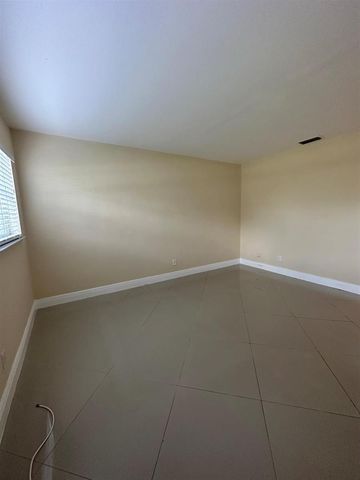 3001 NW 4th Terrace 152, Pompano Beach, FL 33064