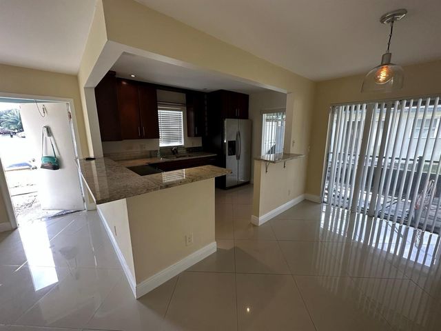 3001 NW 4th Terrace 152, Pompano Beach, FL 33064