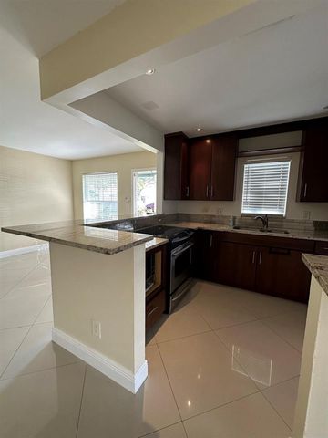 3001 NW 4th Terrace 152, Pompano Beach, FL 33064