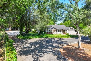 19991 Paso Robles Avenue, Redding, CA 96003