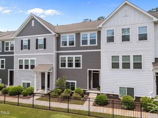 527 Traditions Grande Boulevard, Wake Forest, NC 27587