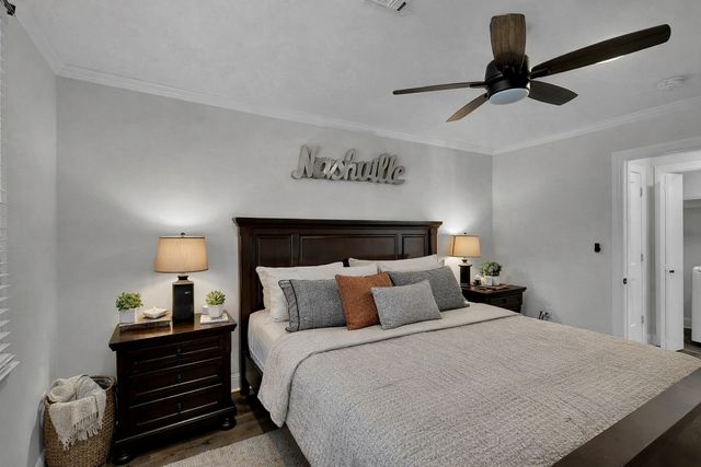 1709 Porter Rd, Nashville, TN 37206