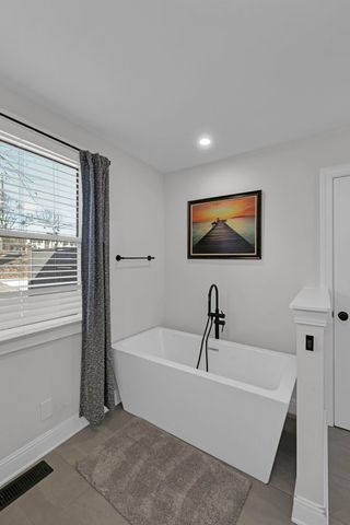 1709 Porter Rd, Nashville, TN 37206