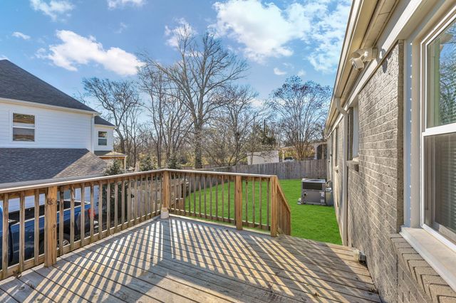 1709 Porter Rd, Nashville, TN 37206