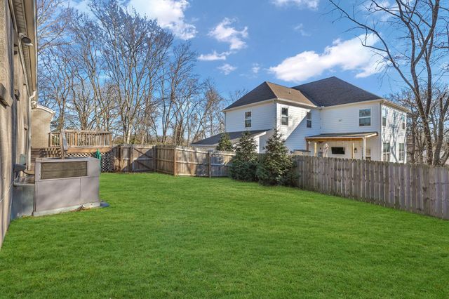 1709 Porter Rd, Nashville, TN 37206