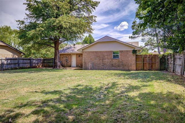 1517 Willowcliff Court, Norman, OK 73071