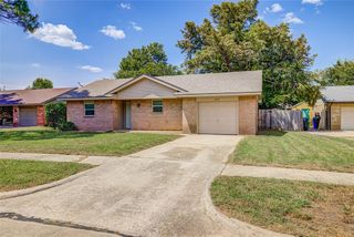 1517 Willowcliff Court, Norman, OK 73071