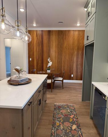 105 BULLRUSH Drive, Canyon, TX 79015