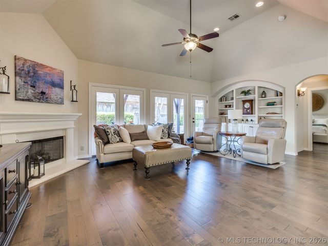 14390 S Vandalia Avenue, Bixby, OK 74008