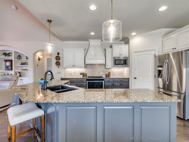 14390 S Vandalia Avenue, Bixby, OK 74008