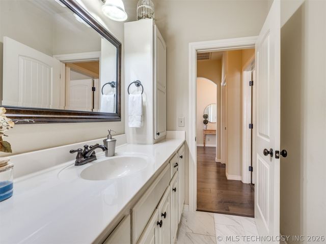 14390 S Vandalia Avenue, Bixby, OK 74008