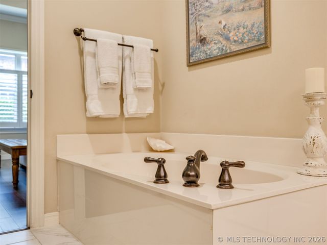 14390 S Vandalia Avenue, Bixby, OK 74008