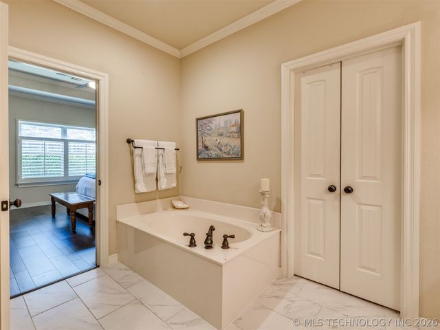 14390 S Vandalia Avenue, Bixby, OK 74008